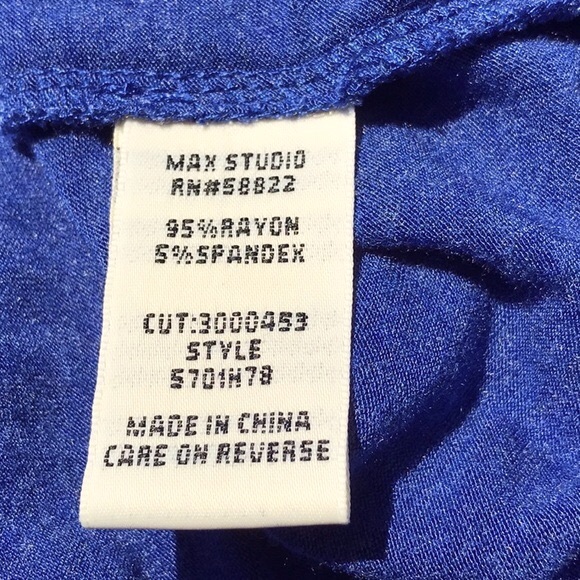 Max Studio Blue Sleeveless V Neck Elastic Waistband Tank Top Size Medium - Picture 12 of 15